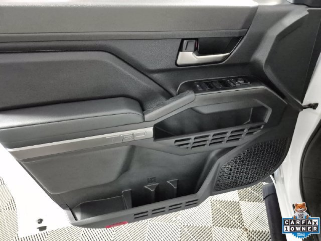 Used 2025 Toyota Tacoma TRD Sport AWD/4WD image 15