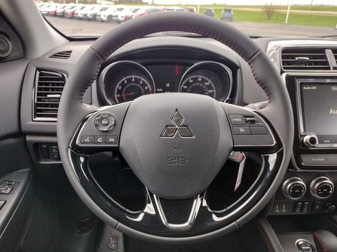 New 2026 Mitsubishi Outlander Sport LE AWD/4WD image 5