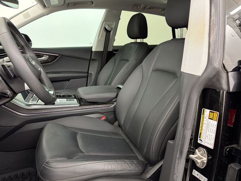 Used 2023 Audi Q8 Premium Plus w/ Premium Plus Package AWD/4WD image 5