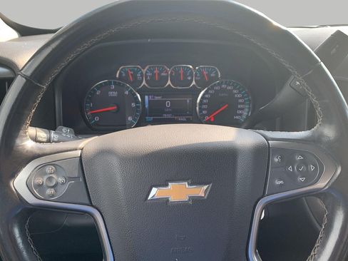 Used 2019 Chevrolet Silverado 2500 LT w/ LT Convenience Package AWD/4WD image 9