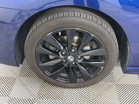 Used 2016 Nissan Sentra SR w/ Driver's Assist Package FWD image 8