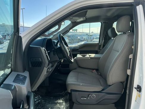 Used 2016 Ford F150 XLT w/ Equipment Group 302A Luxury image 13