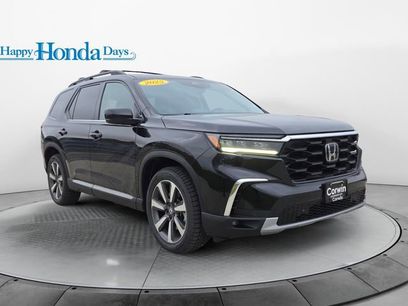 Used 2025 Honda Pilot Touring
