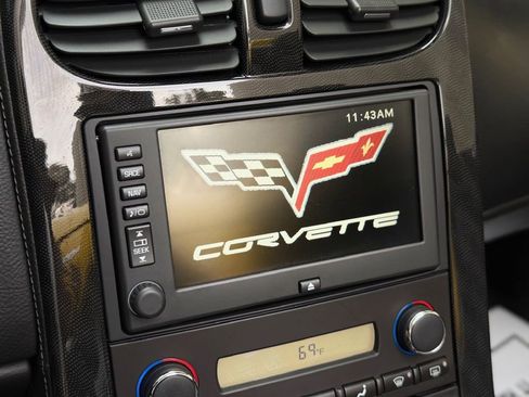 Used 2013 Chevrolet Corvette 427 w/ 1SB Preferred Equipment Group image 58