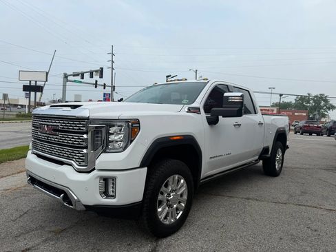 Used 2021 GMC Sierra 3500 Denali w/ Denali Ultimate Package AWD/4WD image 5