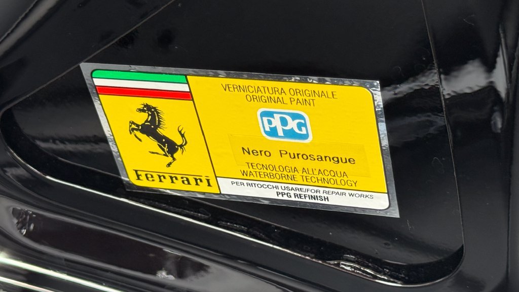 Used 2026 Ferrari Roma Spider RWD image 8
