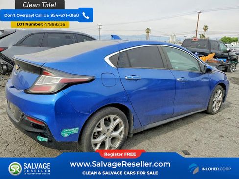 Used 2017 Chevrolet Volt Premier w/ Driver Confidence II Package image 4