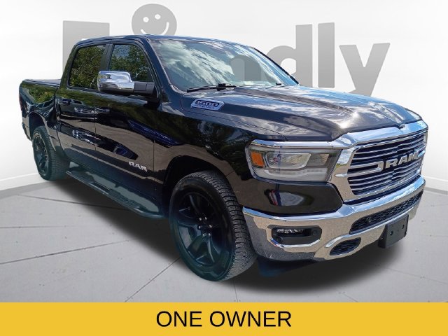 Used 2023 RAM 1500 Laramie AWD/4WD image 3