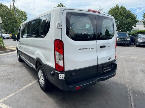 Used 2017 Ford Transit 350 XLT RWD image 7