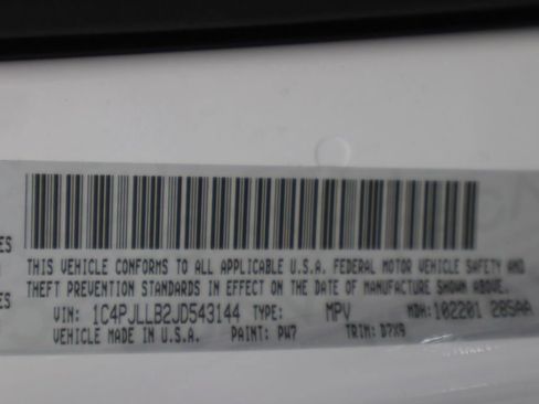 Used 2018 Jeep Cherokee Latitude Plus image 37