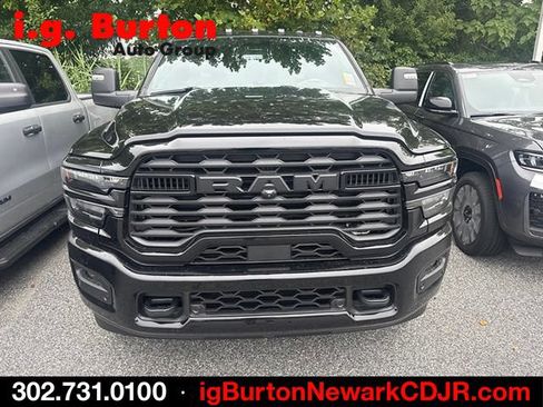 New 2026 RAM 3500 Big Horn AWD/4WD image 3