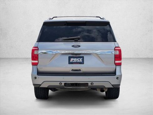 Used 2021 Ford Expedition XLT RWD image 7