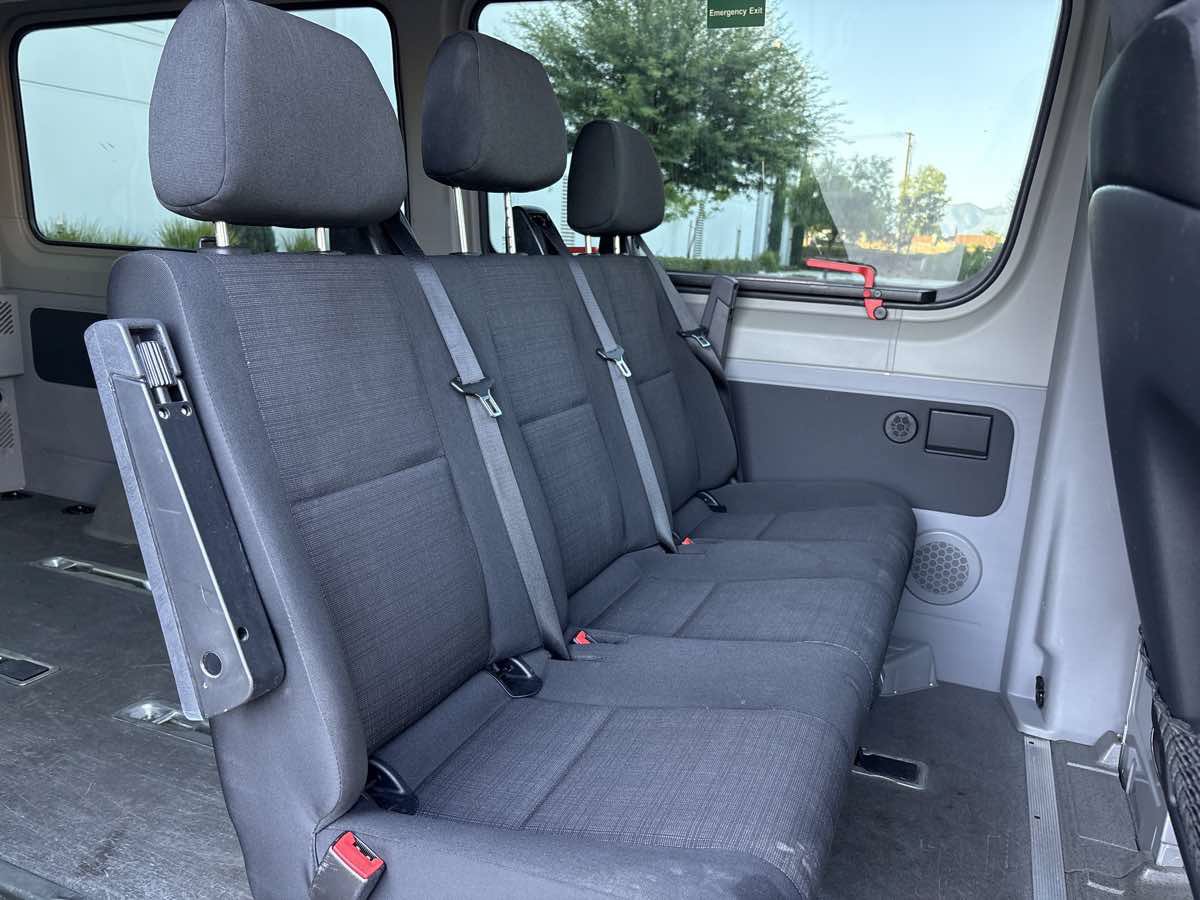 Used 2016 Mercedes-Benz Sprinter 2500 image 11