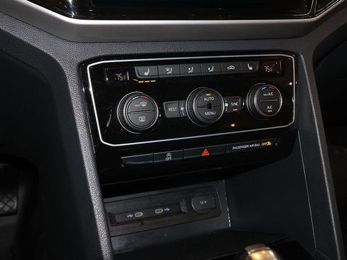 Used 2023 Volkswagen Atlas SEL image 47