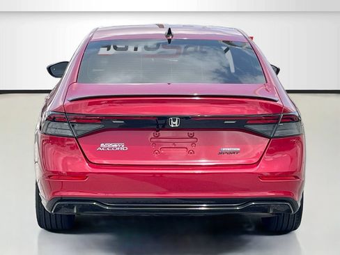 Used 2025 Honda Accord Sport image 6