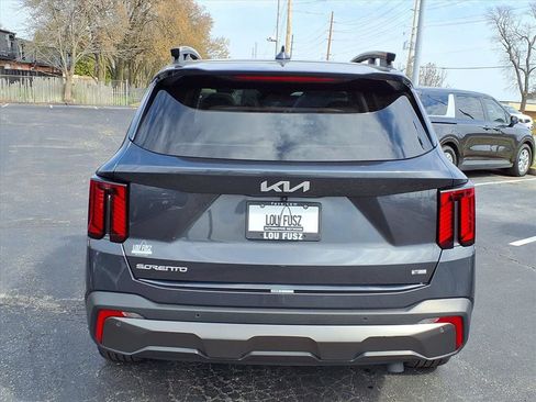 Used 2024 Kia Sorento SX image 25