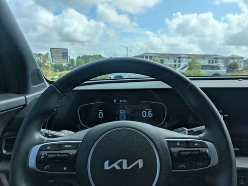 Used 2024 Kia Sportage X-Line w/ X-Line Premium Package AWD/4WD image 29