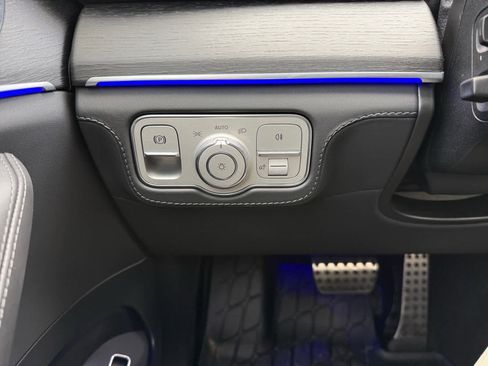 Certified 2025 Mercedes-Benz GLE 63 AMG S image 25