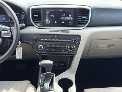 Used 2021 Kia Sportage LX AWD/4WD image 33