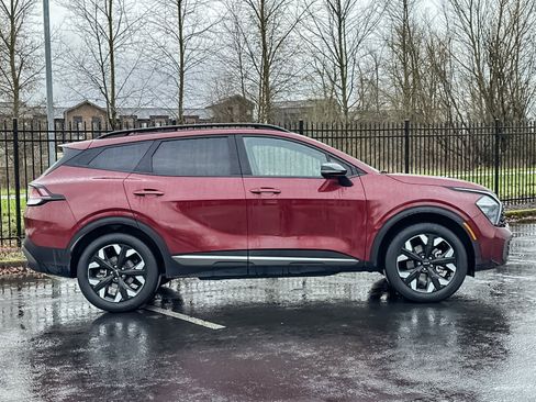 Used 2023 Kia Sportage X-Line w/ X-Line Premium Package image 3