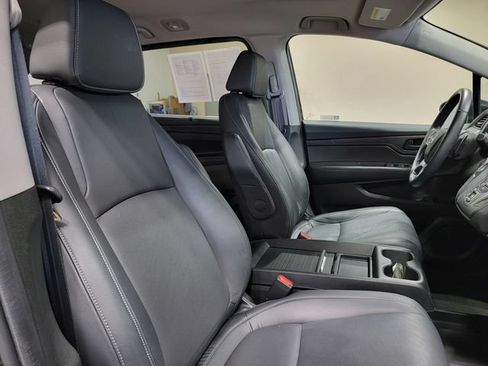 Used 2024 Honda Odyssey EX-L image 16