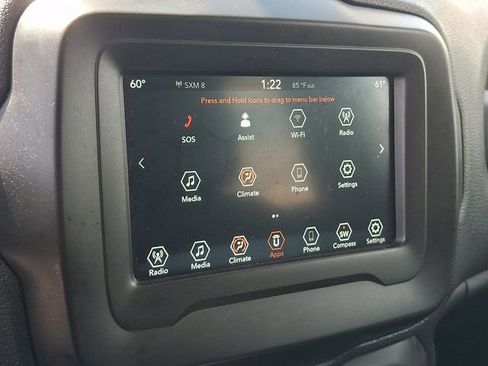 Used 2020 Jeep Renegade Latitude image 17