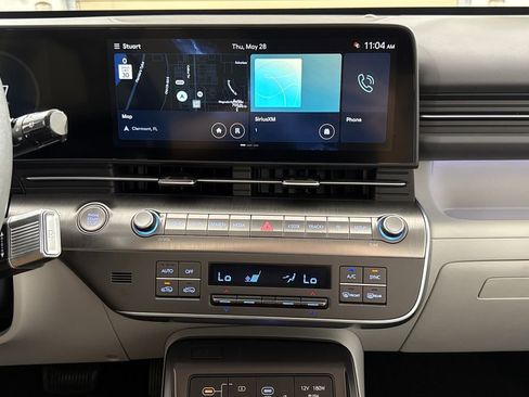 Certified 2024 Hyundai Kona Limited FWD image 20