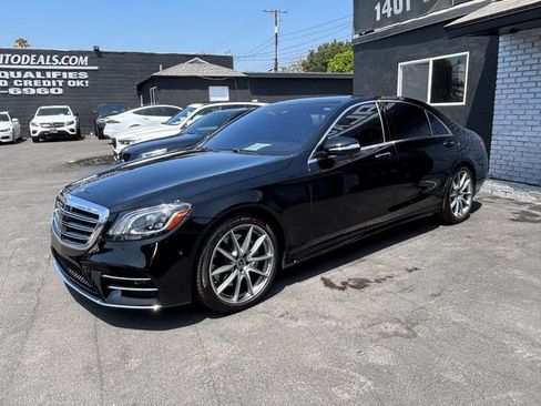 Used 2020 Mercedes-Benz S 560 Sedan image 20