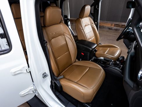 Used 2021 Jeep Gladiator Overland w/ Popular Equipment Package image 31