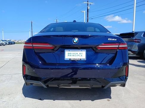 New 2026 BMW 530i w/ M Sport Package RWD image 8