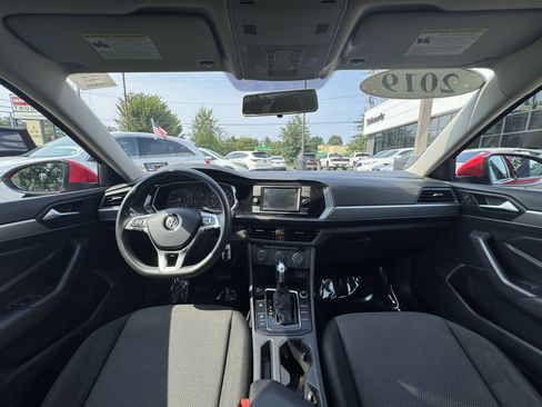 Used 2019 Volkswagen Jetta S FWD image 19