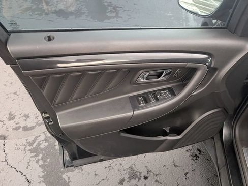 Used 2013 Ford Taurus SHO AWD/4WD image 13
