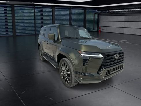 Certified 2025 Lexus GX 550 w/ Cold Area Package AWD/4WD image 2