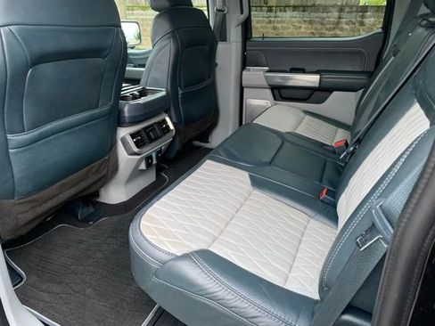 Used 2023 Ford F150 Limited image 16