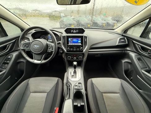 Used 2023 Subaru Crosstrek 2.0i Premium image 11