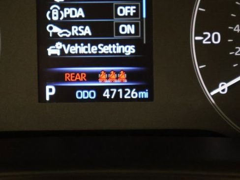 Used 2024 Toyota Corolla LE image 15