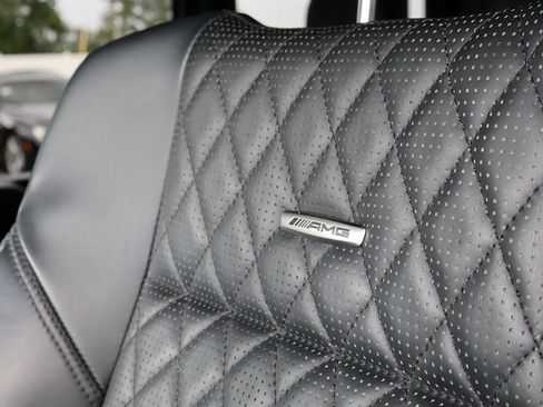 Used 2016 Mercedes-Benz G 63 AMG 4MATIC image 33