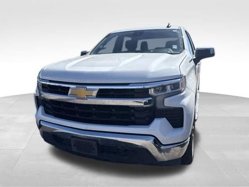 Used 2023 Chevrolet Silverado 1500 LT w/ Protection Package AWD/4WD image 2