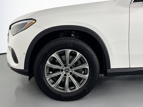 New 2026 Mercedes-Benz GLC 300 4MATIC image 9