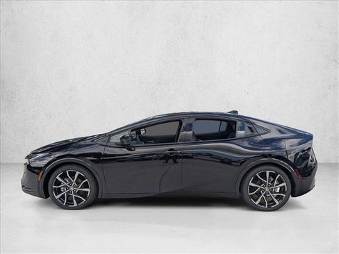 New 2026 Toyota Prius Plug-In Hybrid image 5