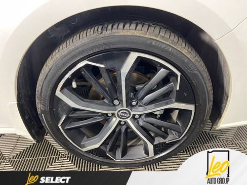 Used 2024 Nissan Altima 2.5 SR w/ SR Premium Package FWD image 26