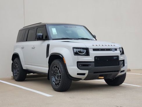 New 2026 Land Rover Defender 110 OCTA AWD/4WD image 3
