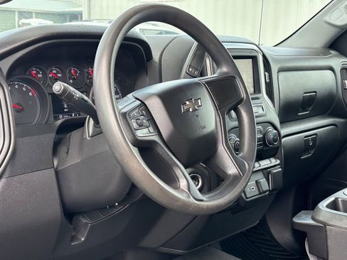 Used 2023 Chevrolet Silverado 1500 Custom Trail Boss w/ LPO, Dark Essentials Package image 7