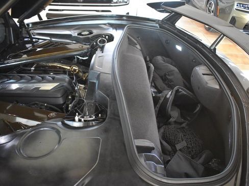Used 2021 Chevrolet Corvette Stingray Premium Cpe w/ Z51 Performance Package RWD image 26