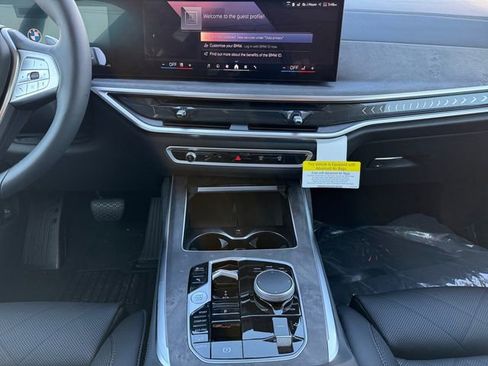 New 2026 BMW X7 xDrive40i AWD/4WD image 11