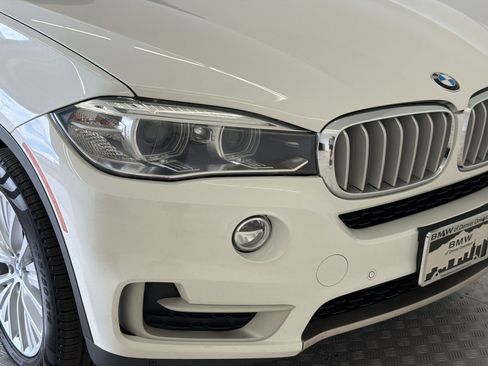 Used 2017 BMW X5 xDrive40e AWD/4WD image 12
