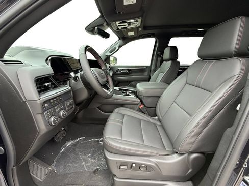 New 2026 Chevrolet Suburban RST AWD/4WD image 9