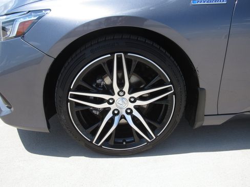 Used 2021 Honda Accord Touring image 4