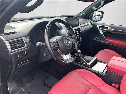 Used 2023 Lexus GX 460 Premium w/ Premium Package image 14