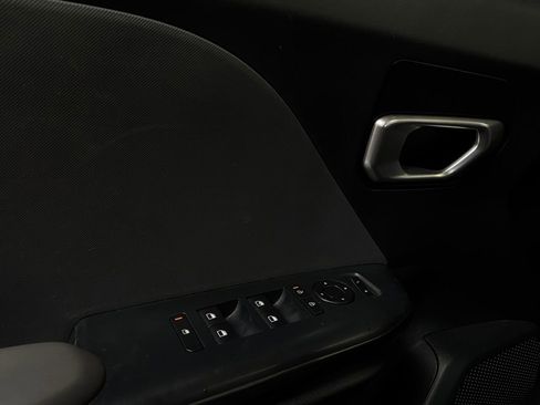 Used 2025 Kia K4 FWD image 20